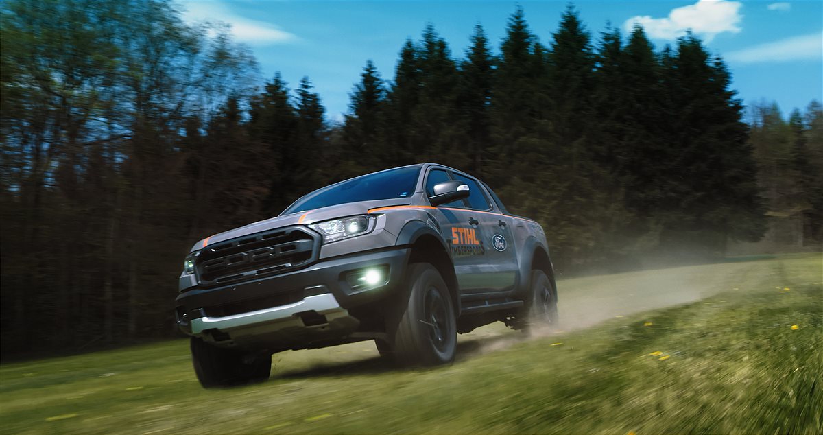 STIHL_TIMBERSPORTS_Ford_Raptor